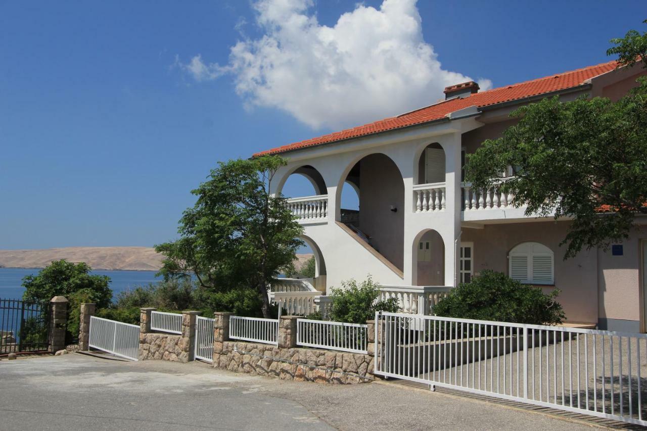 Villa Mihaela - Apartment Ana Cesarica Kültér fotó